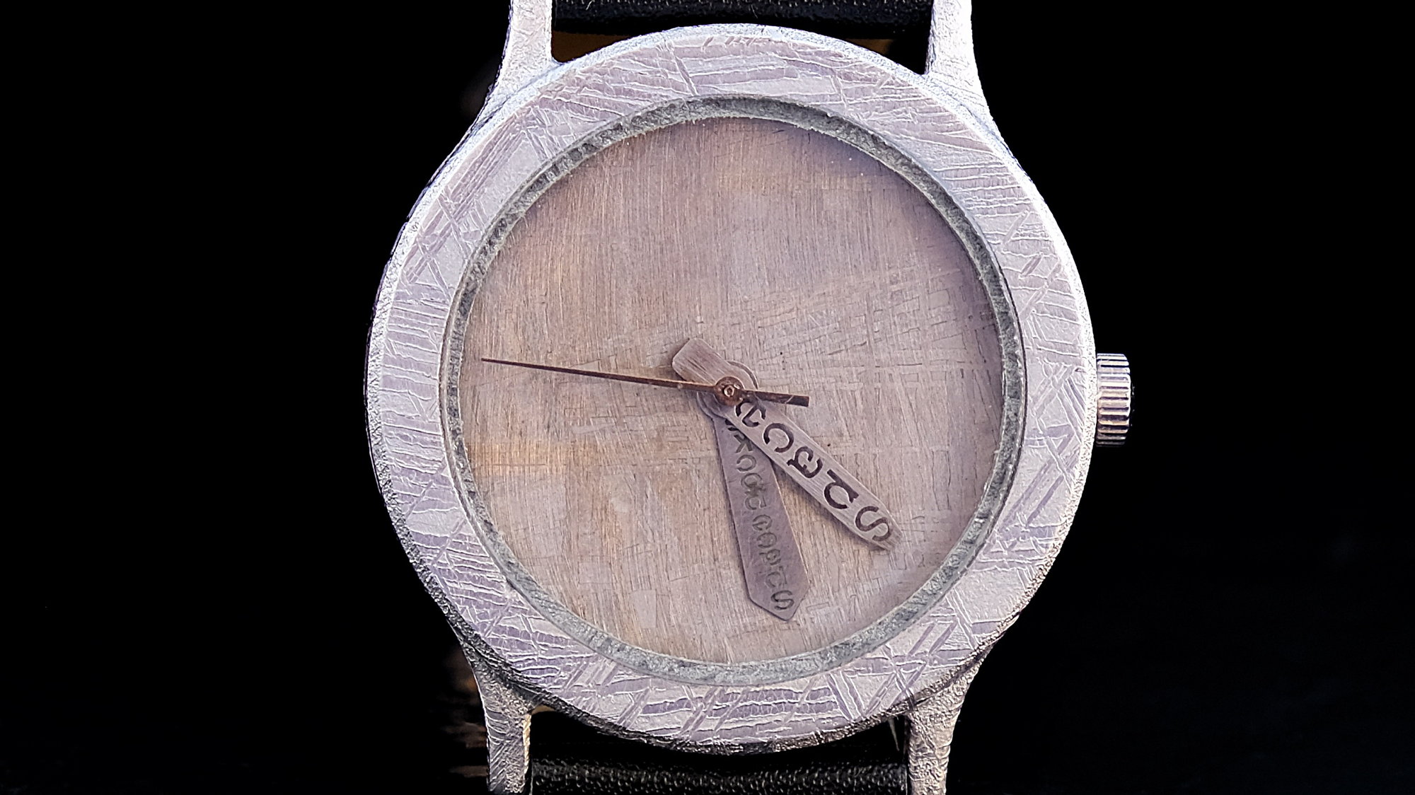 Original laguiole - Space Watch 03, Luxus Armbanduhr mit 2 verschiedene Metall-Meteoriten als Zifferblatt und Gehäuse