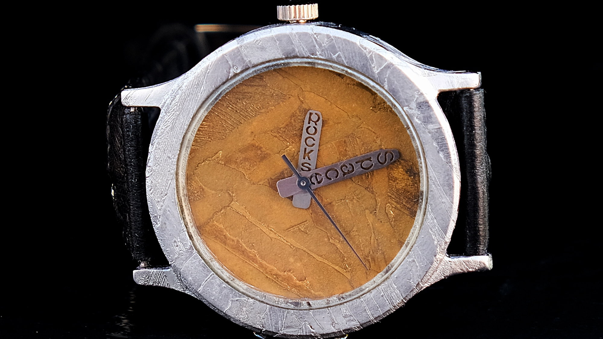 Original laguiole - Space Watch 04, Luxus Armbanduhr mit Metall-Meteoriten als Zifferblatt und Gehäuse