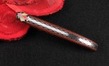 HALBUNIKAT: Laguiole Taschenmesser Mickael Ginisty, Edition JARES 09, Carbonfaser, brosse, guillochierte Biene, plein Ansicht 4