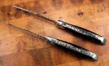 Laguiole en Aubrac 2-teilig, Steakmesser Set Büffelhorn, Edition DOUBLETOS 05, brillant, double platines Ansicht 1