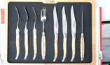 Laguiole en Aubrac, 8-teiliges Steakmesserset, 4 Gabeln + 4 Messer, Birke, brillant Ansicht 1