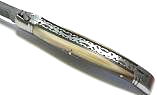Taschenmesser Laguiole Le Fidèle, Edition F520, Damast 520 Lagen, Horn, guillochierte Biene Ansicht 1