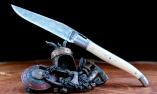 Taschenmesser Laguiole Le Fidèle, Edition F520, Damast 520 Lagen, Mammut Elfenbein, guillochierte Biene, brosse  Ansicht 1