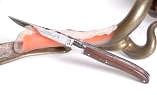 Taschenmesser Laguiole Claude Dozorme, Vallernia-Holz, brillant, guillochierte Biene Ansicht 1