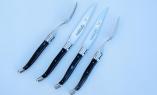 Laguiole en Aubrac 4-teilig, Steakmesser und Gabeln, Horngriff, brillant Ansicht 1