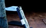 Taschenmesser Laguiole du Barry, Edition Hamburg 1000, Modell GERECHTIGKEIT 02, brillant, Double Platines Ansicht 1