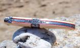 Taschenmesser Laguiole en Aubrac, Edition MEDITEM 03, Mammutstoßzahn, guillochierte Biene, brosse Ansicht 1