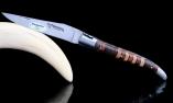 Taschenmesser Laguiole en Aubrac, Edition MOSAIKO 04, guillochierte Biene, brosse, Intarsien-Griff Ansicht 1