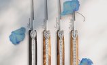 Taschenmesser Laguiole en Aubrac, Edition SECRET GARDEN EVERGREEN Pistazienholz, guillochierte Biene, brosse Ansicht 2