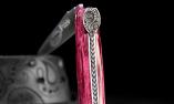 Taschenmesser Laguiole en Aubrac, Edition GRENOLDA, Kamelknochen pink, plein, brosse, guillochierte Biene Ansicht 1