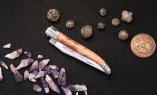 Taschenmesser Laguiole en Aubrac, Wacholder, gehämmerte Backen, guillochierte Biene, brosse Ansicht 5