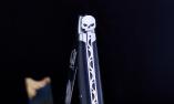 Taschenmesser Laguiole Honore Durand, Edition TOTENKOPF, guillochierte Biene, Ebenholz, brosse Ansicht 1