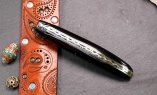 UNIKAT: Taschenmesser Laguiole du Barry, Edition BARRYLOS 49, 11 cm, Büffelhorn, brillant, guillochierte Platine Ansicht 4