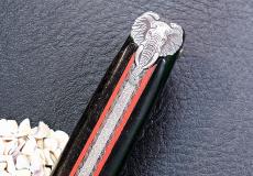 HALBUNIKAT: Laguiole-Taschenmesser Jean-Michel Cayron, Edition BLACK ELEFANT, Ebenholz, guillochierte Biene