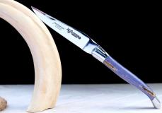 Taschenmesser Laguiole en Aubrac, brillant, Sycomore Blau, guillochierte Biene - Sycomore (Bergahorn) Taschenmesser - Handmade in France