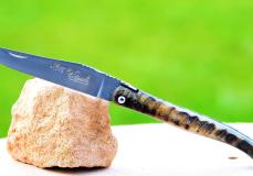 Taschenmesser Laguiole du Barry, guillochierte Biene, Widderhornkruste, Plein, brillant Taschenmesser - Handmade in France