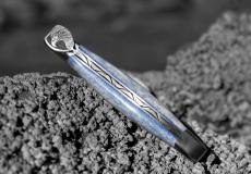 Taschenmesser Laguiole en Aubrac, Edition BLACK EAGLE, Giraffenknochen, guillochierte Biene  Taschenmesser - Handmade in France