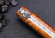 UNIKAT: Taschenmesser Laguiole en Aubrac, Edition DIE 3, Amboina/Ebenholz, guillochierte Biene , brosse