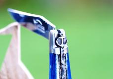 Taschenmesser Laguiole Honore Durand, Edition Segler blau, Giraffe, limitierte Edition, guillochierte Biene, 13 cm - Giraffenknochen Taschenmesser - Handmade in France