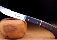 Taschenmesser COUPE-COUPE, Laguiole en Aubrac, Carbon schwarz/rot, guillochierter Rücken - 11cm Taschenmesser - Handmade in France