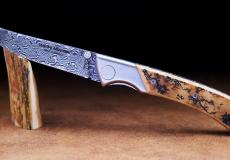 UNIKAT: Jagdmesser Claude Dozorme, Edition MORLOS 19, angebranntes Holz, Damast, brosse