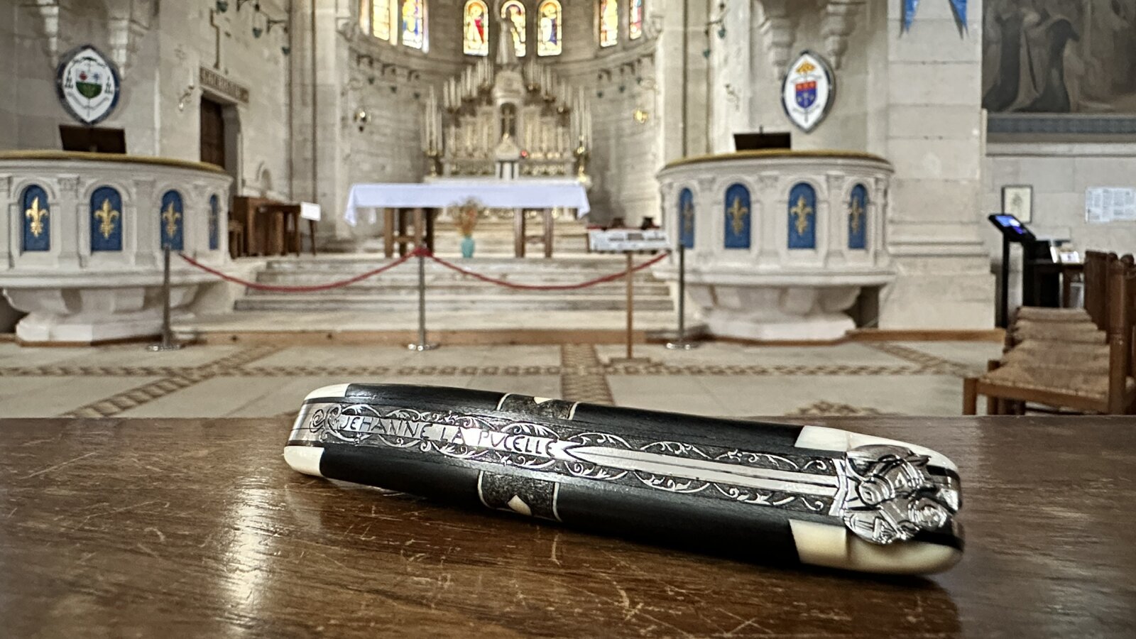 Auf den Spuren von Jeanne d’Arc – und ein Glas Burgund im Gepäck